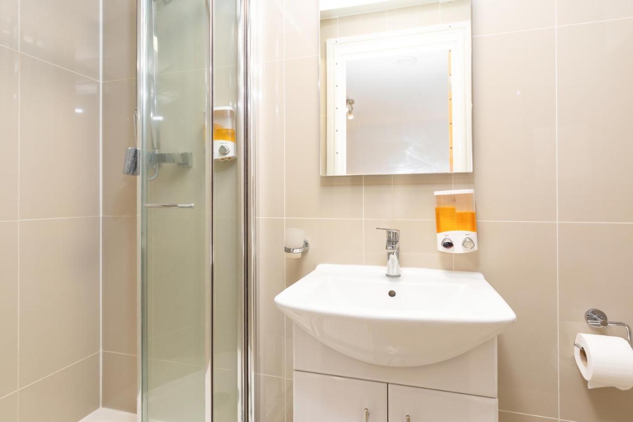 Book Today At Metro Serviced Apartments Bedford - Metro House ,Free Wifi 외부 사진