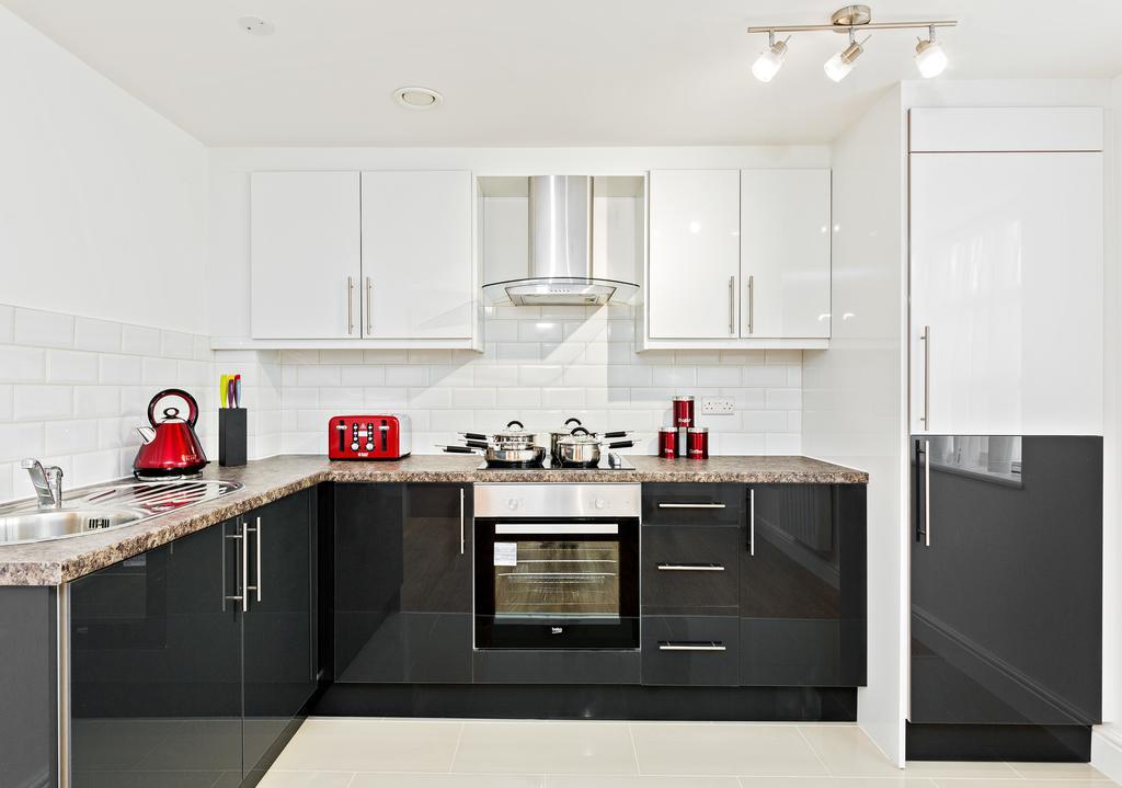 Book Today At Metro Serviced Apartments Bedford - Metro House ,Free Wifi 외부 사진